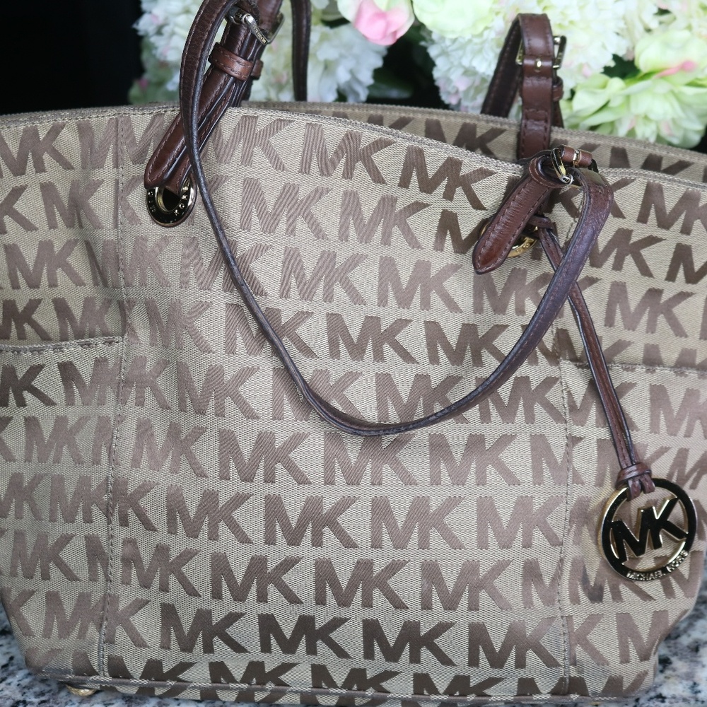 Michael Kors Tote